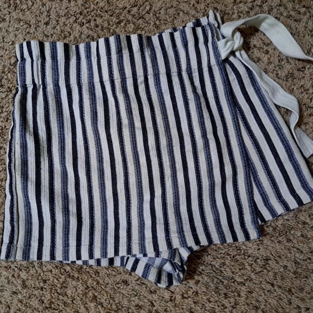 Urban Outfitters Skort